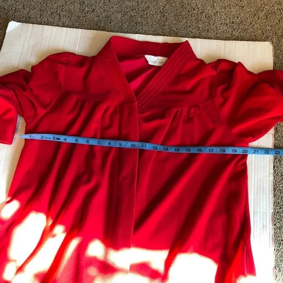 Vintage Vanity fair made in USA Red Nightgown Robe 3\4 Sleeves Women Size M - Picture 3 of 6